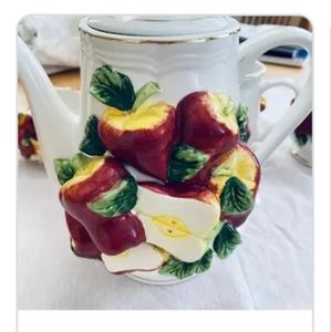 LOOKING FOR CREAM JAR